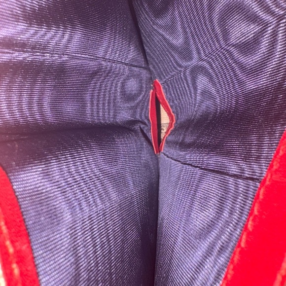 Gucci Coated GG Supreme Blooms Compact Wallet - Authentic - Picture 10 of 15